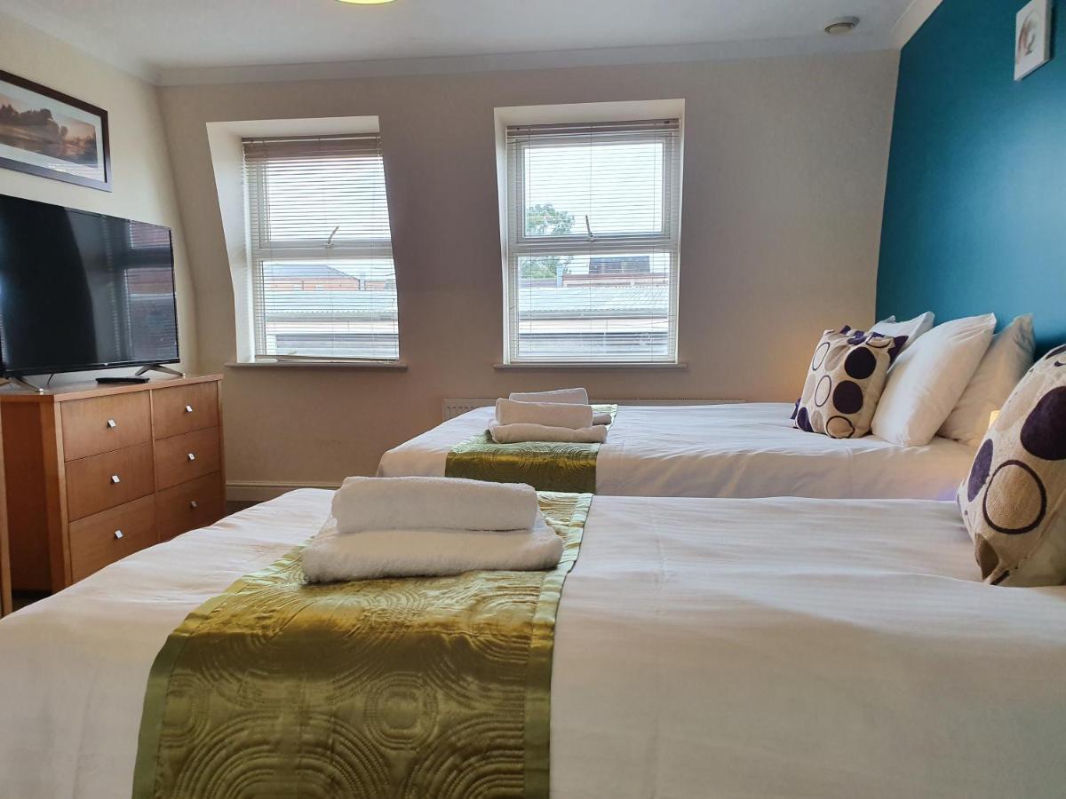 Old Town Apartments 스윈던 외부 사진